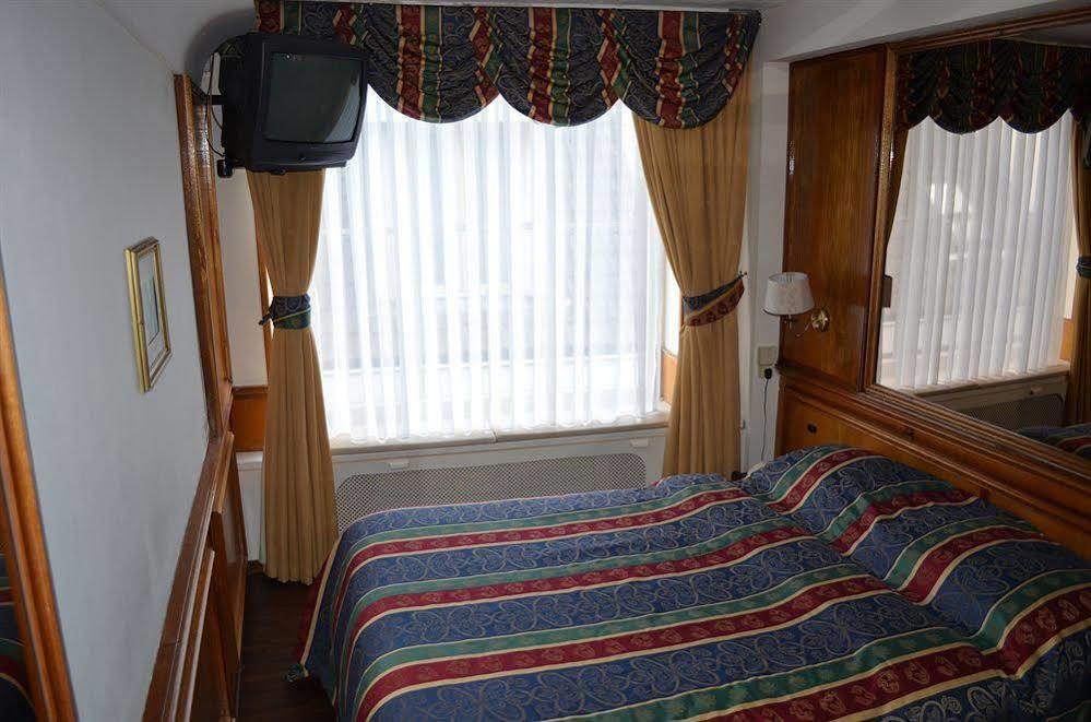 أمستردام Rembrandtplein Bed & Breakfast المظهر الخارجي الصورة